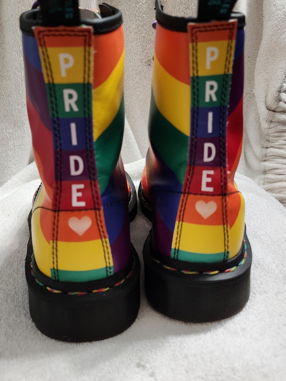 DR. MARTENS Rainbow Striped Women's Lace-Up Boots - Multi USW6 USM5 UK4 EU37 - Picture 6 of 14